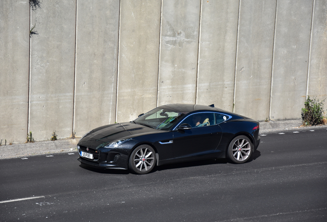 Jaguar F-TYPE S Coupé