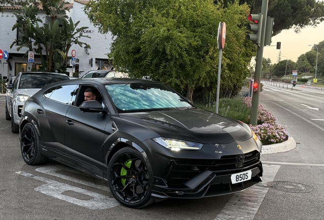 Lamborghini Urus Performante