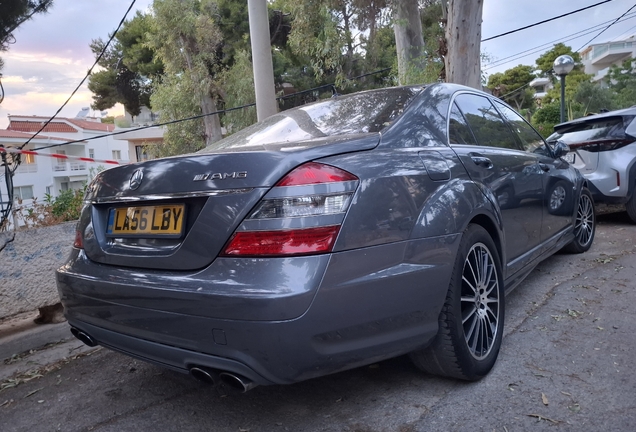 Mercedes-Benz S 63 AMG W221