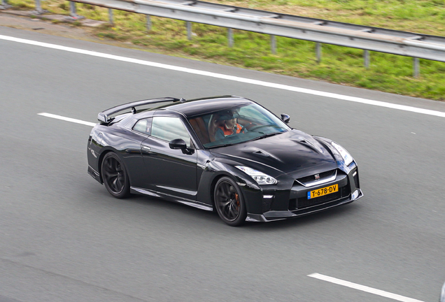 Nissan GT-R 2017