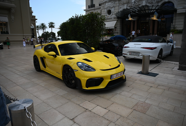 Porsche 718 Cayman GT4 RS