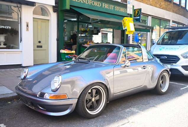 Porsche 964 Retro Works GTR Targa