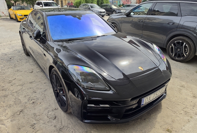 Porsche 972 Panamera GTS MkI