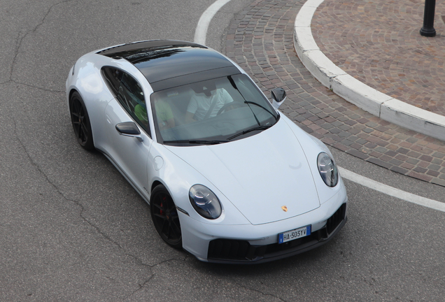Porsche 992 Carrera 4 GTS MkII