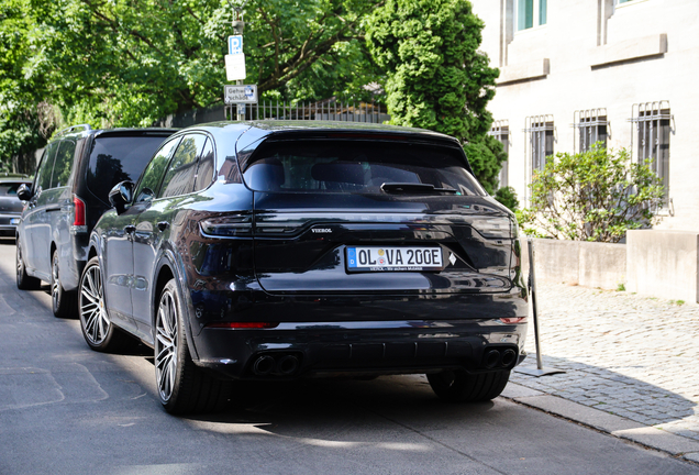 Porsche Cayenne Turbo S E-Hybrid