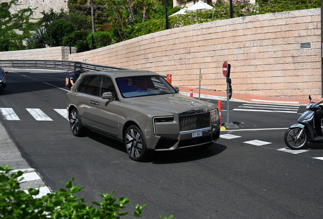 Rolls-Royce Cullinan Series II
