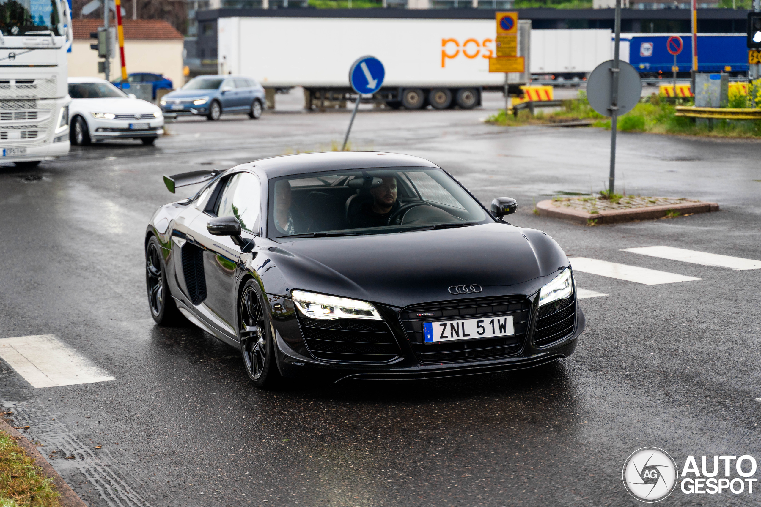 Audi R8 V10 2013