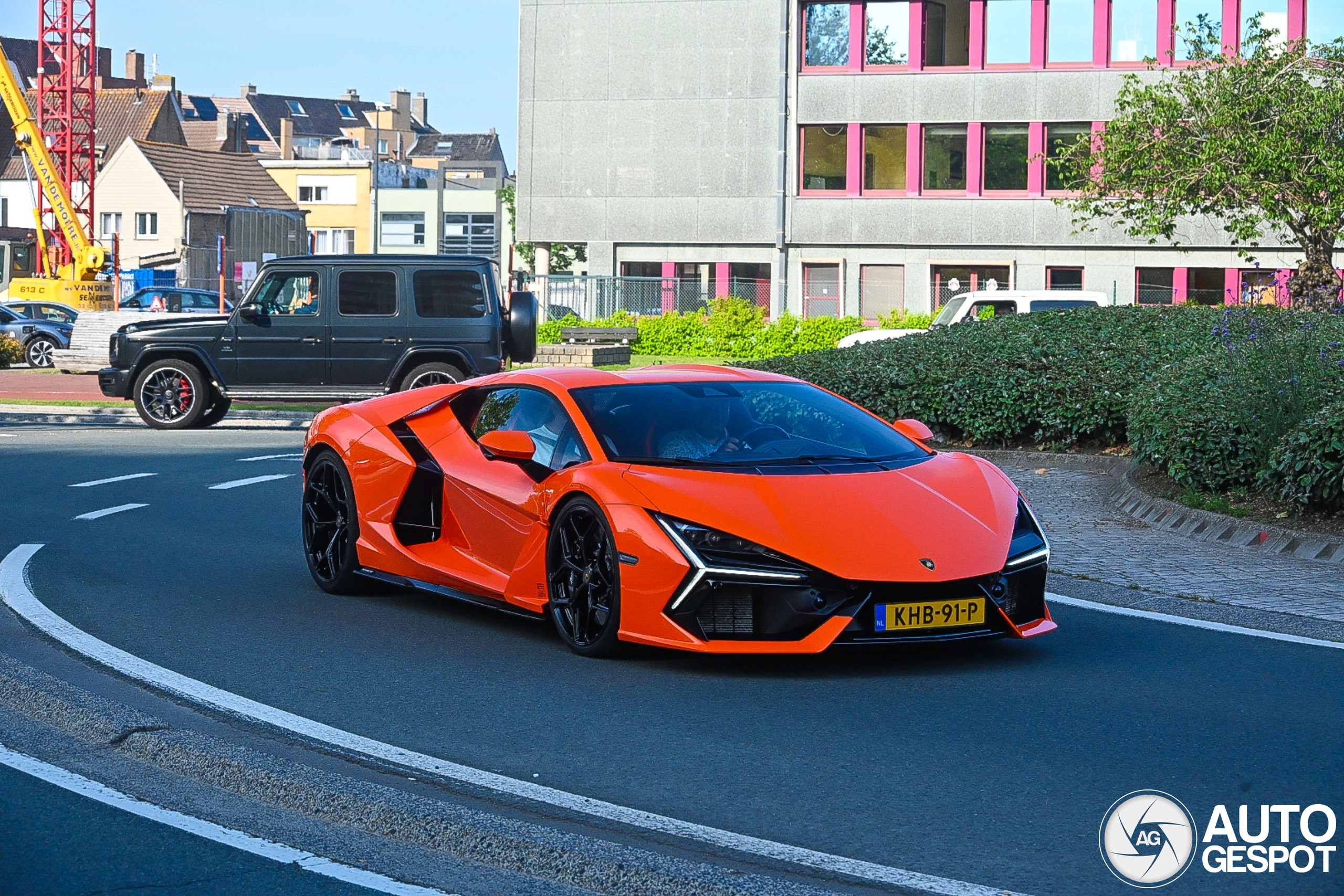 Lamborghini Revuelto