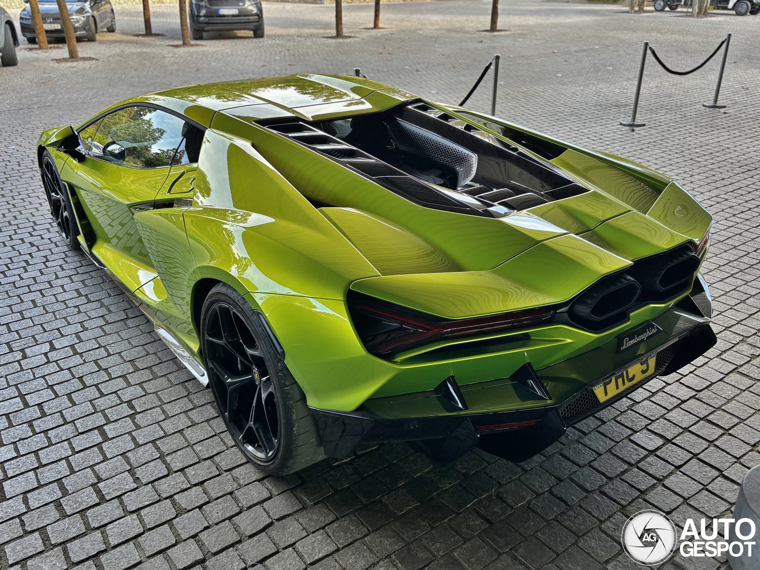 Lamborghini Revuelto