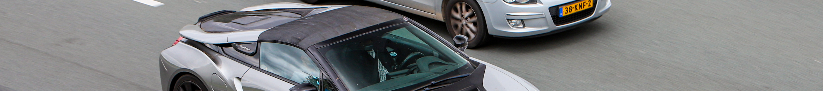 BMW i8 Roadster