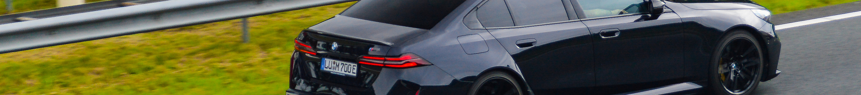 BMW M5 G90