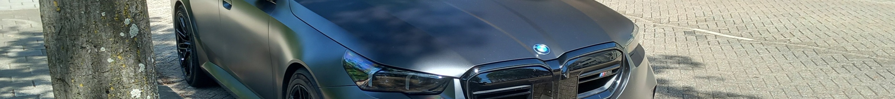 BMW M5 G90