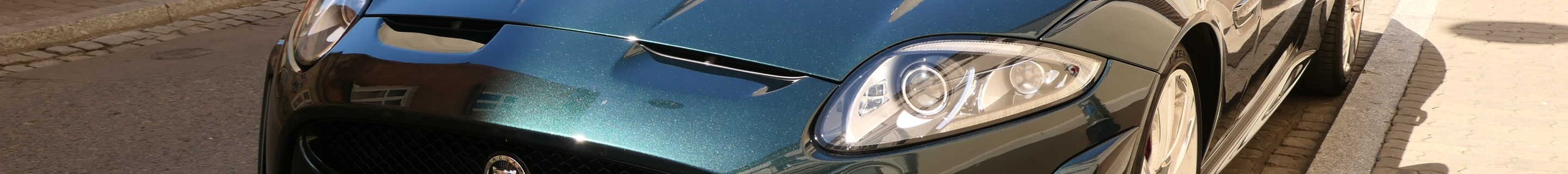 Jaguar XKR-S 2012
