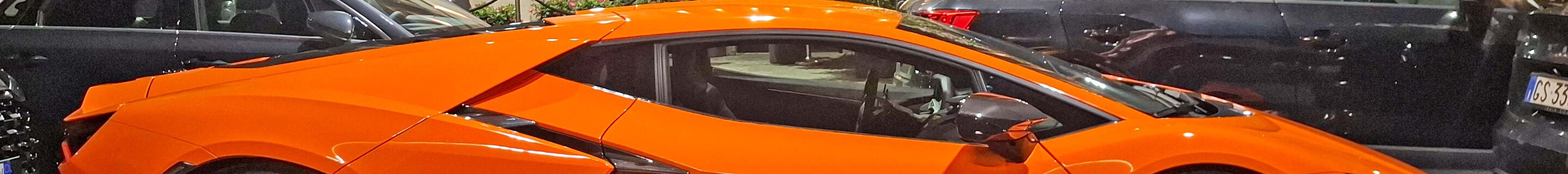 Lamborghini Revuelto
