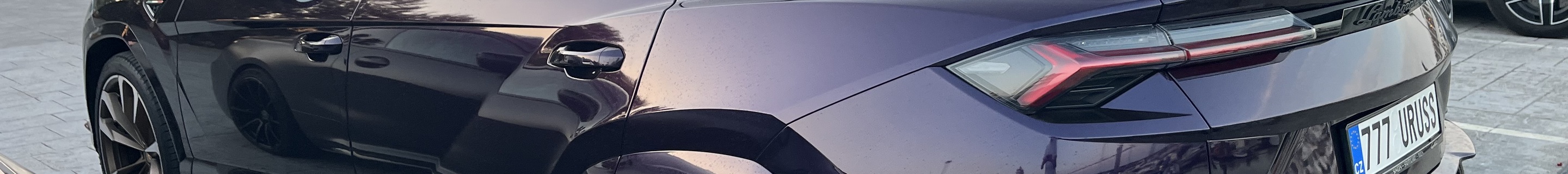 Lamborghini Urus S