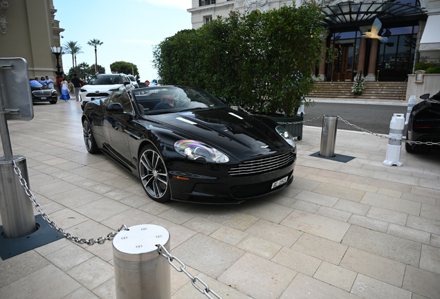 Aston Martin DBS Volante