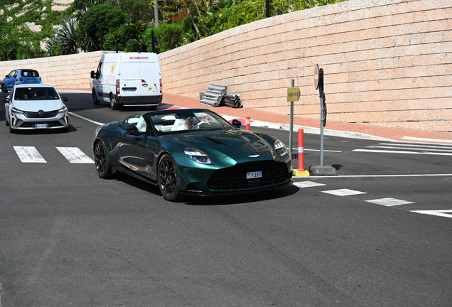 Aston Martin Vanquish Volante 2025