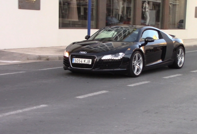 Audi R8