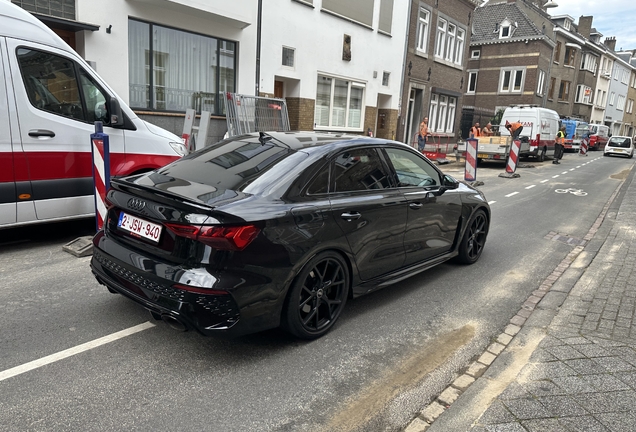Audi RS3 Sedan 8Y
