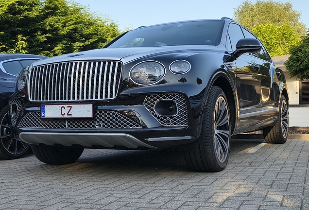Bentley Bentayga Azure EWB