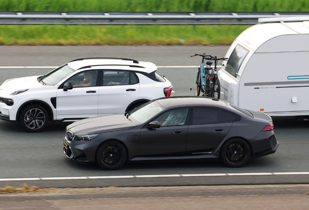 BMW M5 G90