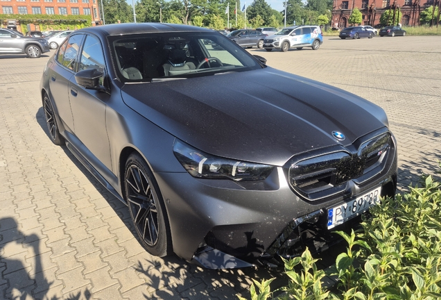 BMW M5 G90 Adro