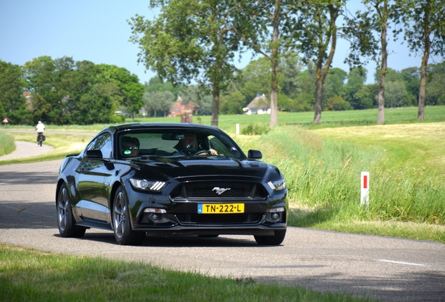 Ford Mustang GT 2015