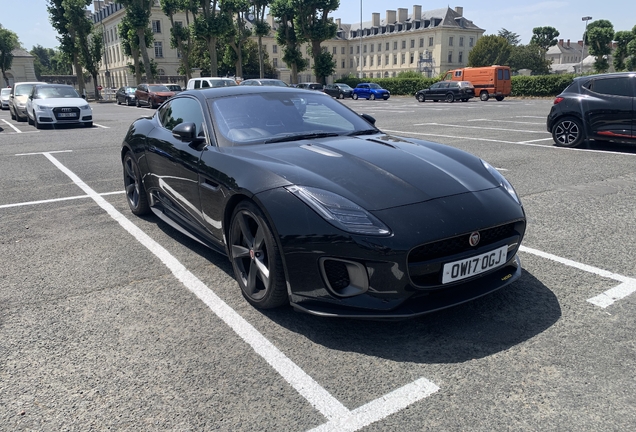 Jaguar F-TYPE 400 Sport Coupé
