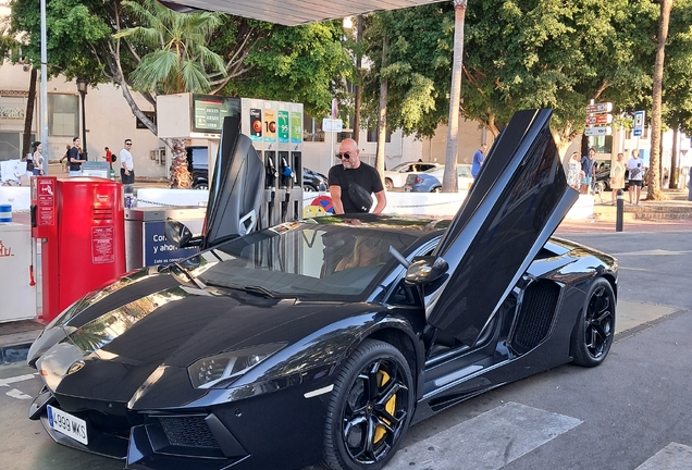 Lamborghini Aventador LP700-4