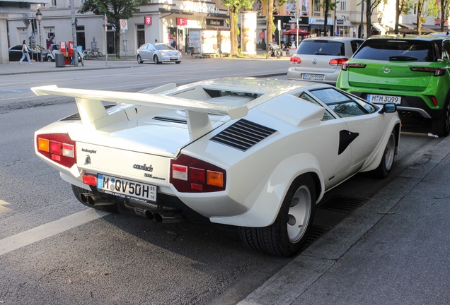 Lamborghini Countach 5000 Quattrovalvole