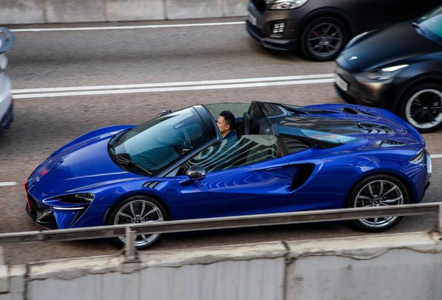 McLaren Artura Spider