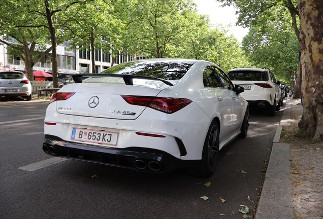 Mercedes-AMG CLA 45 S C118