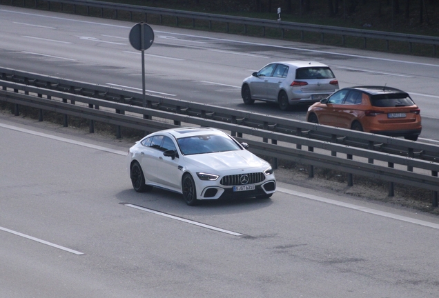 Mercedes-AMG GT 63 S X290
