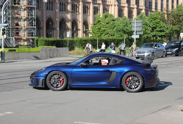 Porsche 718 Cayman GT4 RS Weissach Package