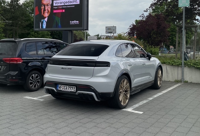 Porsche Macan EV GTS