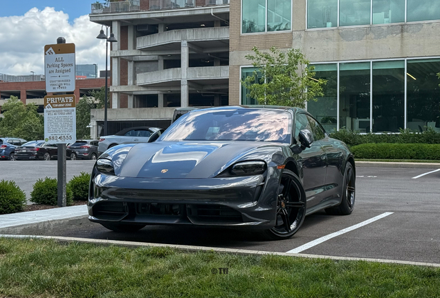 Porsche Taycan Turbo S MkI
