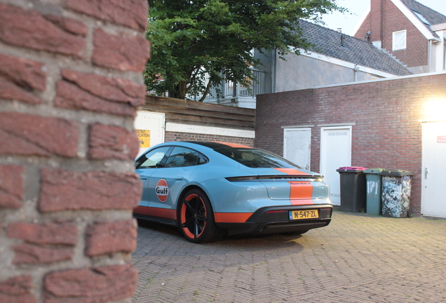 Porsche Taycan Turbo S MkI