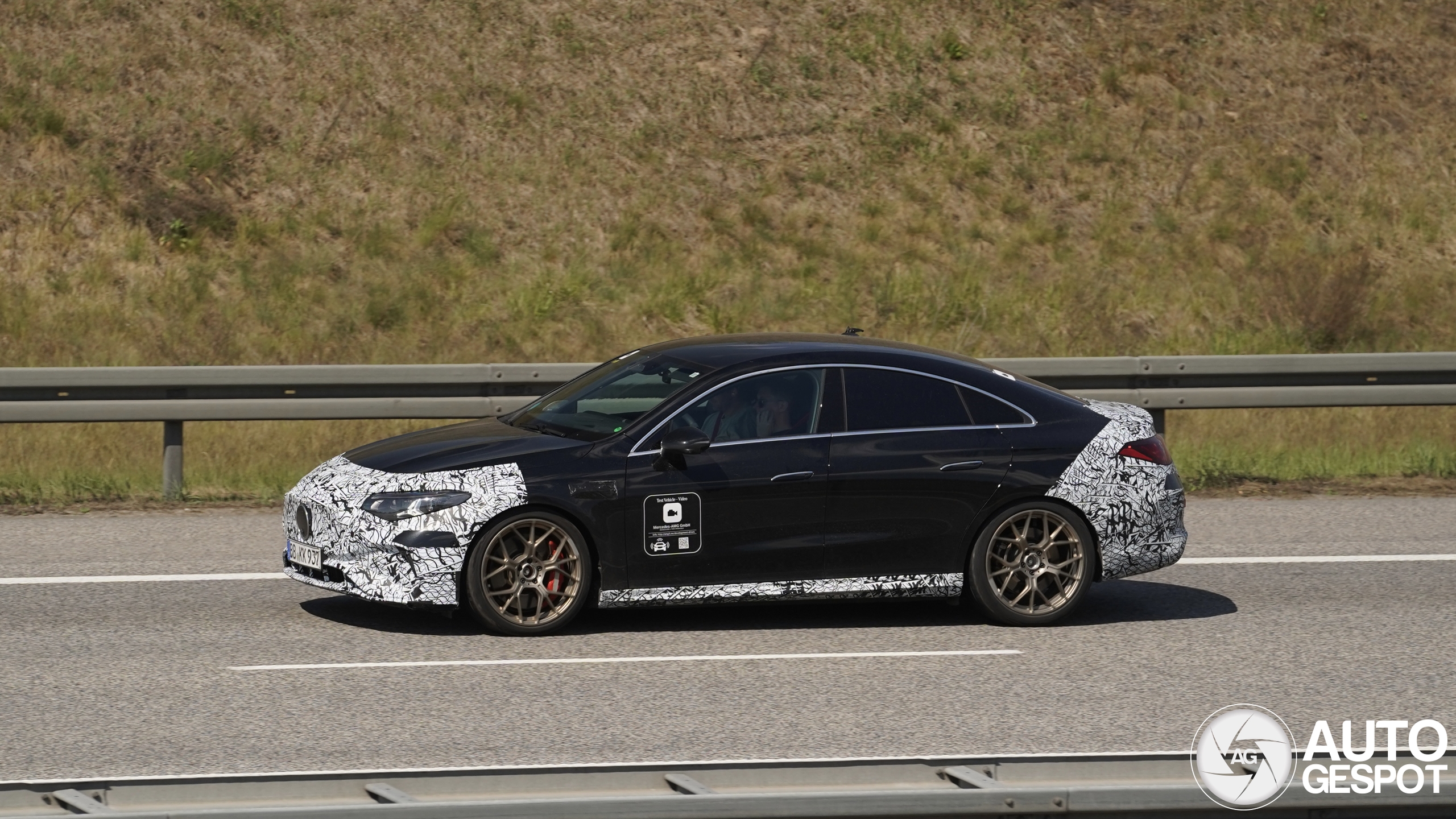 Mercedes-amg cla ev c174