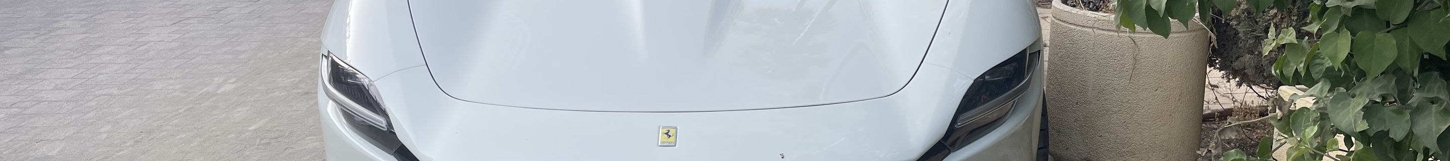 Ferrari Roma Spider