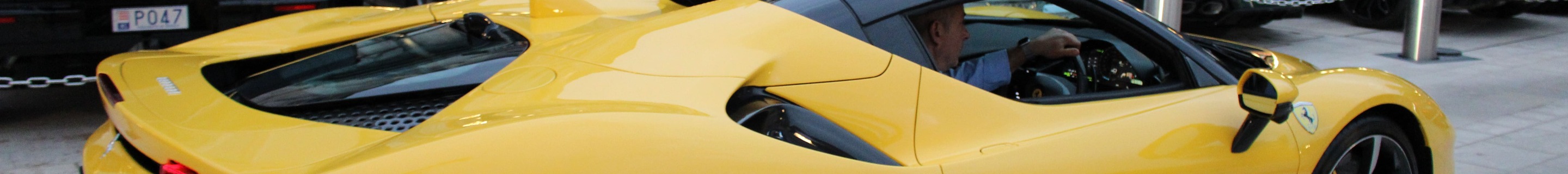 Ferrari SF90 Spider