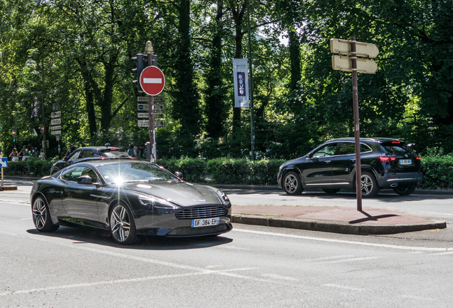 Aston Martin DB9 2013