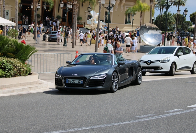 Audi R8 V10 Spyder 2013