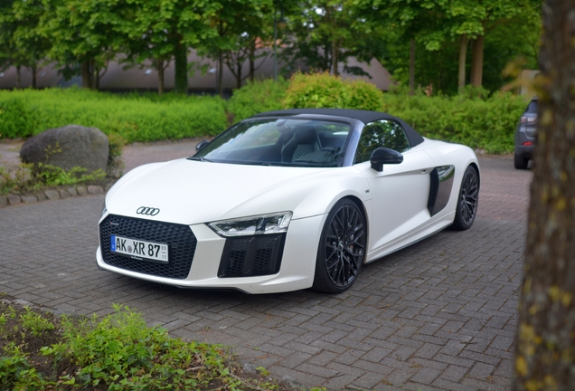 Audi R8 V10 Spyder 2016