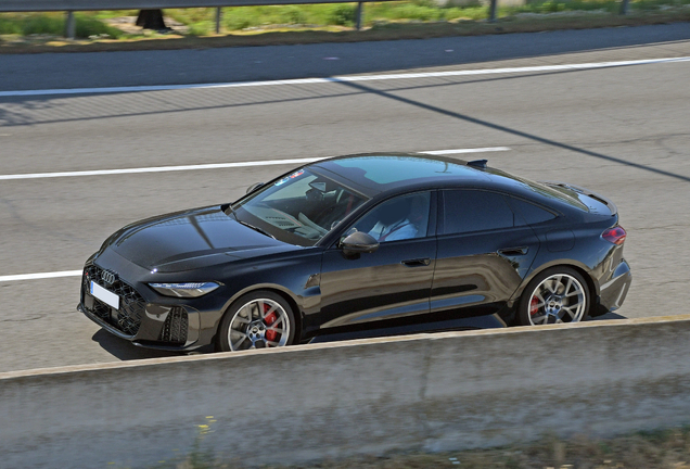 Audi RS5 Sedan B10