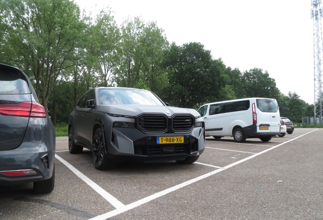 BMW XM G09