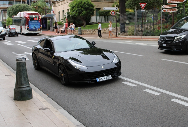 Ferrari GTC4Lusso