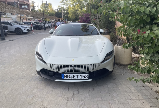 Ferrari Roma Spider