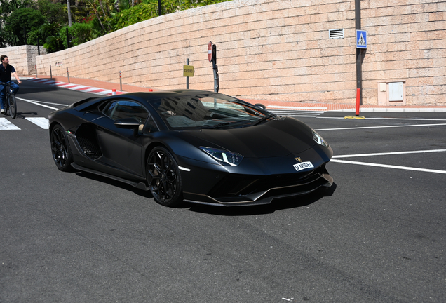 Lamborghini Aventador LP780-4 Ultimae