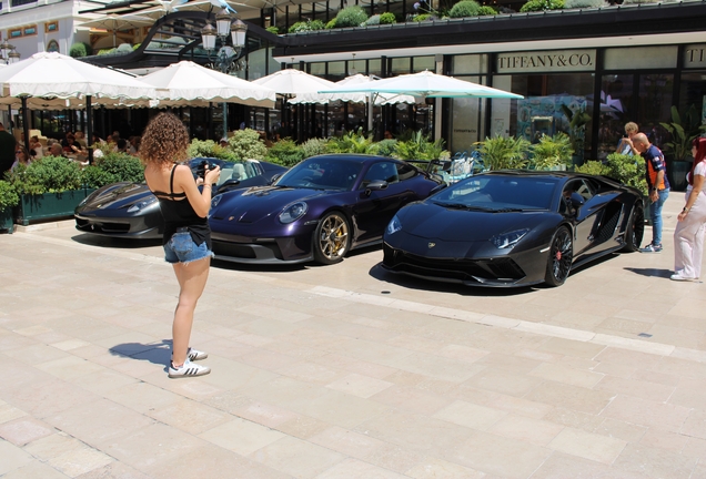 Lamborghini Aventador S LP740-4