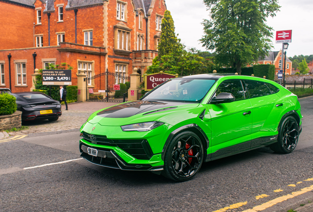 Lamborghini Urus Performante